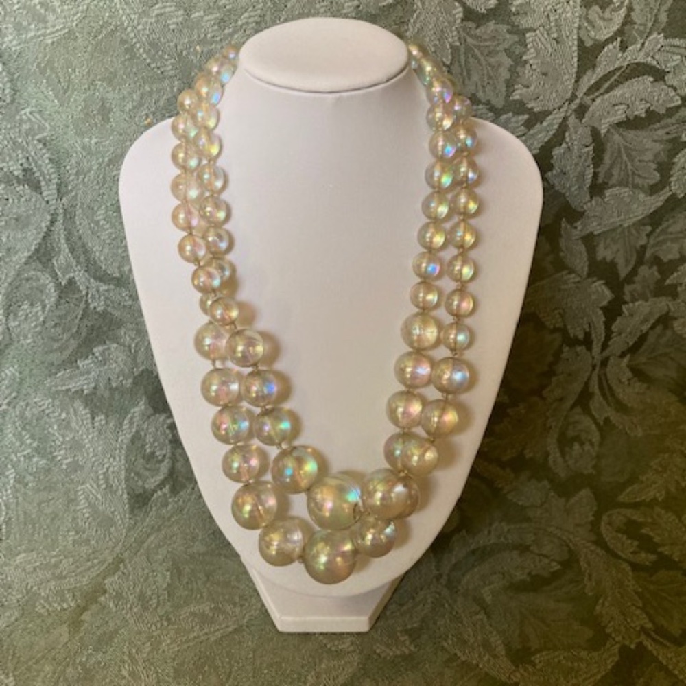 1960's Double Strand Necklace